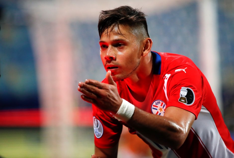 Angel Romero brilló con dos goles en remontada de Paraguay sobre Bolivia por la Copa América