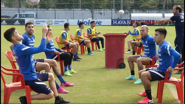La Roja completó su última práctica en Río de Janeiro antes del viaje a Cuiabá