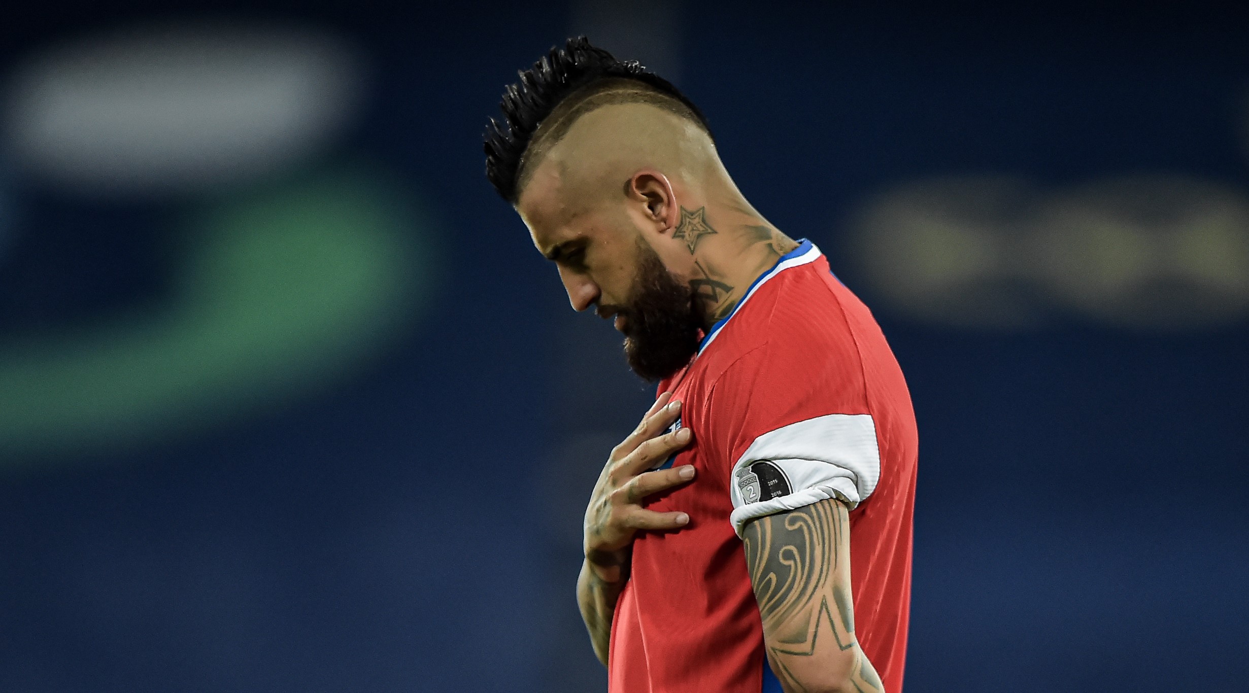 ¿La Roja jugará con camiseta sin marca deportiva ante Bolivia?