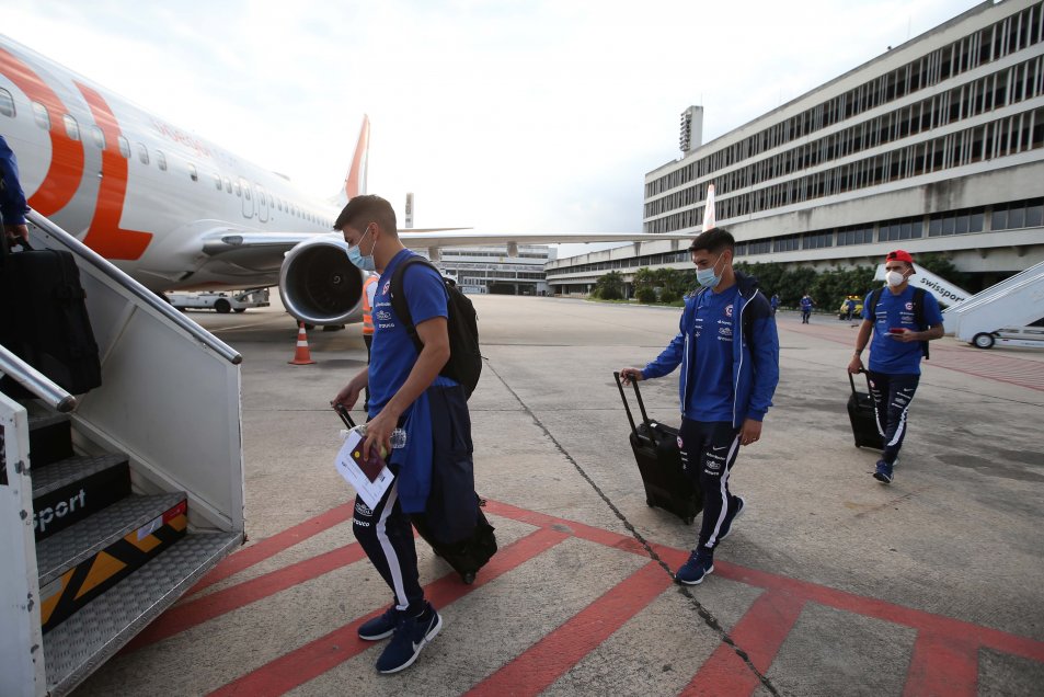 La selección chilena llegó a Cuiabá para afrontar su segundo desafío en Copa América