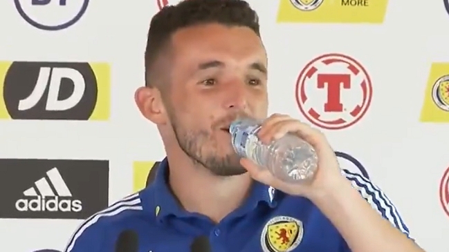 Escocia se sumó al lío de las bebidas en la Eurocopa: “¿No hay Coca-Cola?”