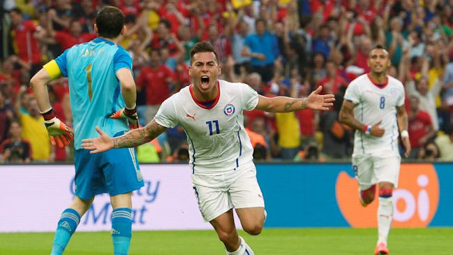 Se cumplen siete años del triunfazo de Chile sobre España en el Mundial de Brasil 2014