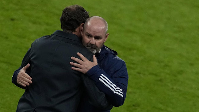 Steve Clarke, DT de Escocia: Hemos sido criticados injustamente