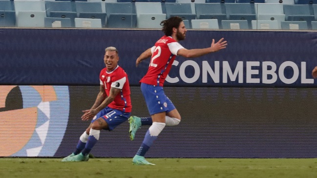 La Roja celebró gol de Ben Brereton con canción de Bad Bunny
