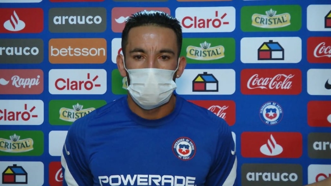 Mauricio Isla: Debemos estar muy concentrados con jugadores como Cavani y Suárez