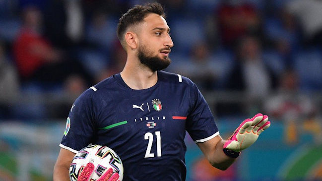 Gianluigi Donnarumma pasó revisiones médicas antes de su fichaje en París Saint-Germain