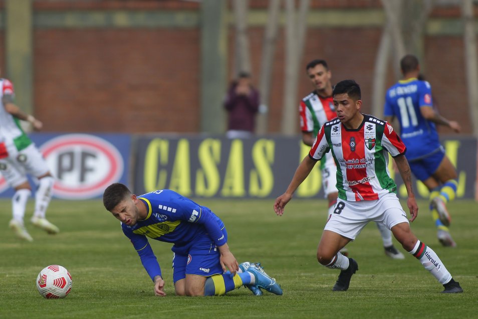 Luis Jiménez encabezó triunfo de Palestino ante Barnechea en Copa Chile
