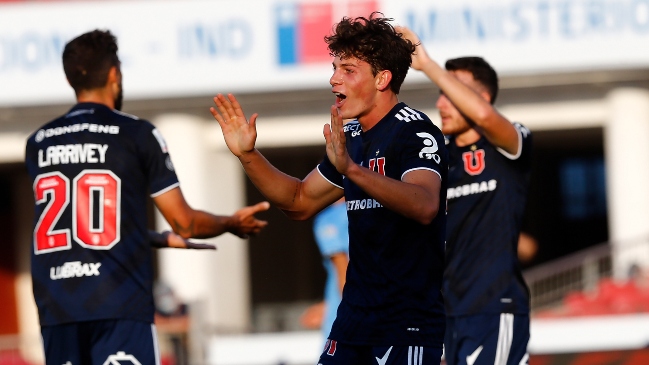 Esteban Valencia alista una novedosa formación para el estreno de la U en Copa Chile