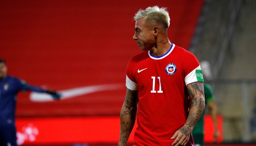 En Brasil aseguran que a Eduardo Vargas lo buscan desde Medio Oriente