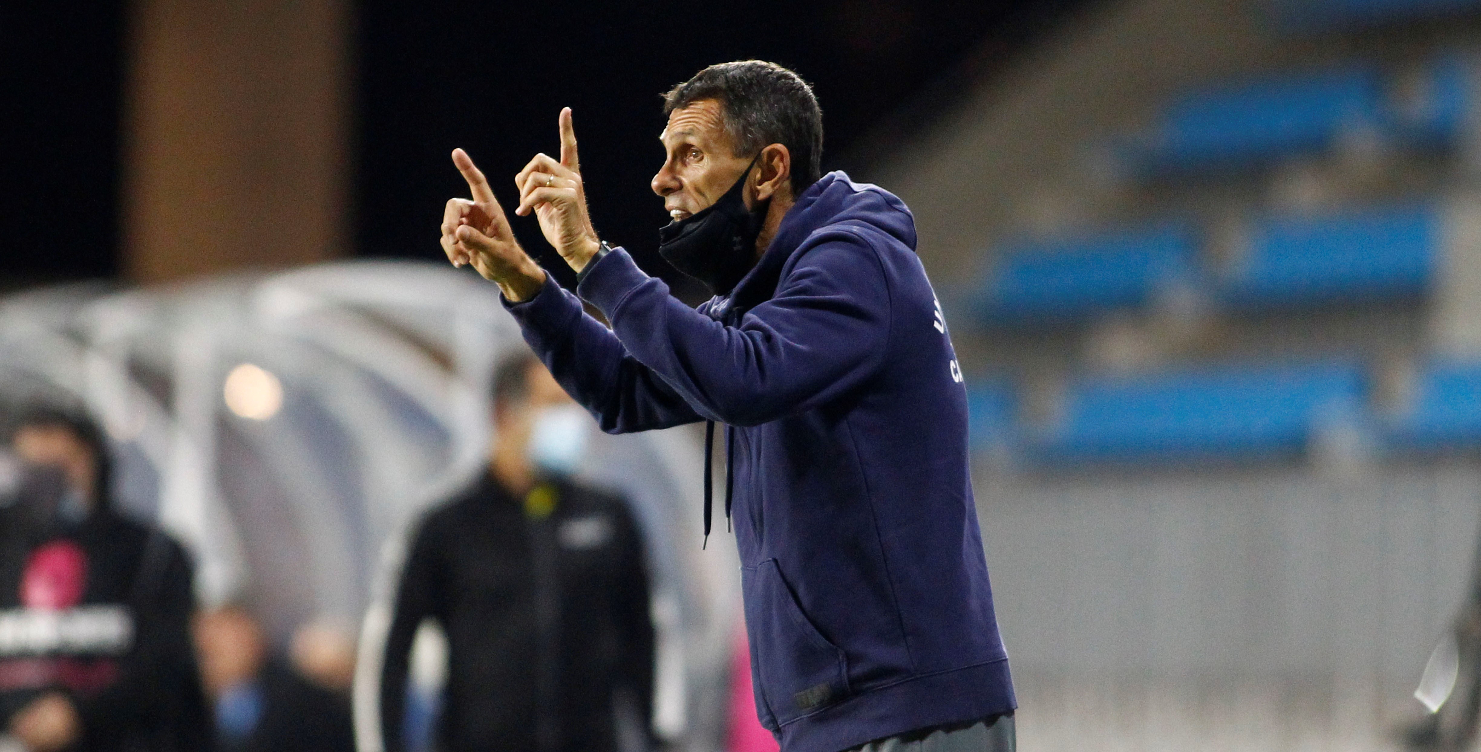 Gustavo Poyet lamentó las bajas que tendrá en la revancha contra Iquique en Copa Chile