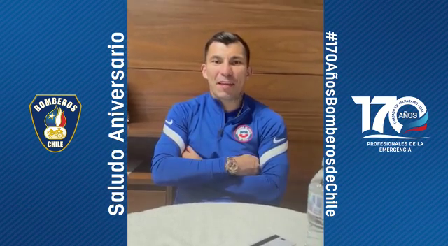 El saludo de Gary Medel a Bomberos de Chile por sus 170 años