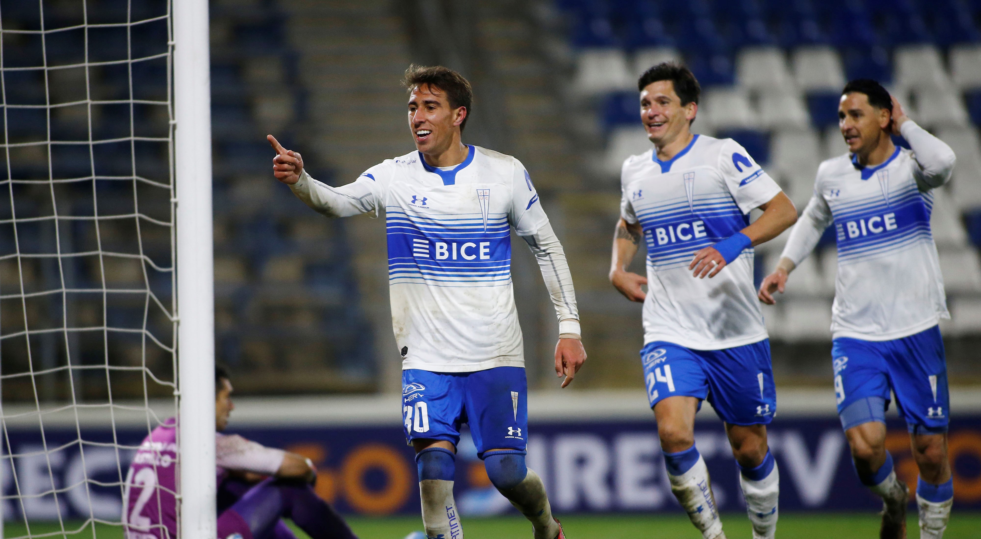 Diego Valencia metió un tremendo cabezazo para dar vuelta el marcador ante Iquique