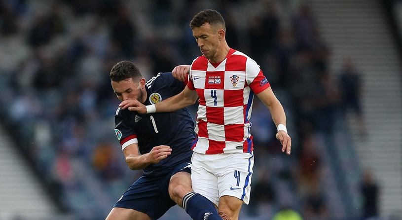 Ivan Perisic dio positivo por Covid-19 y será baja ante España en la Eurocopa