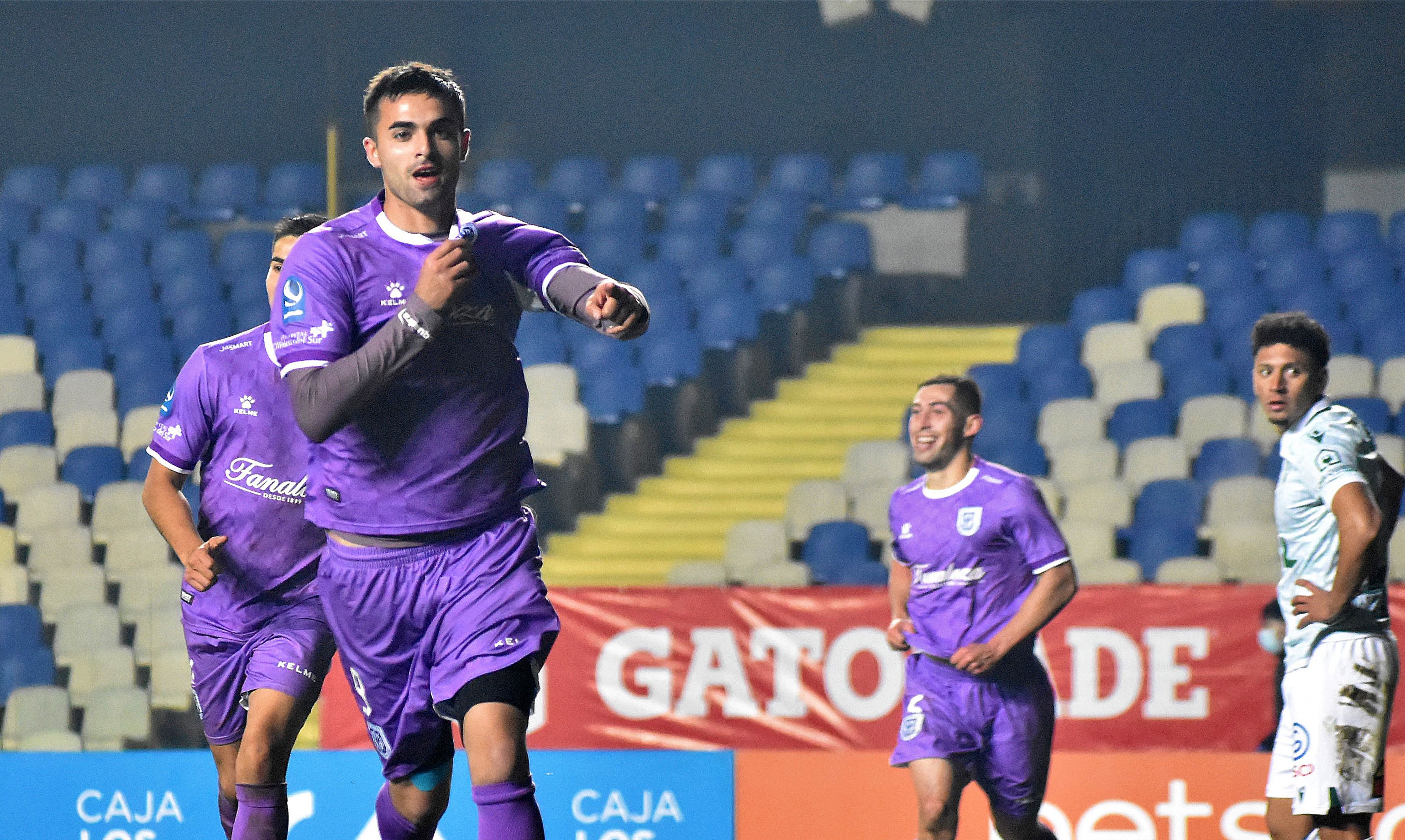 Deportes Concepción agudizó la crisis de Santiago Wanderers al eliminarlo de la Copa Chile