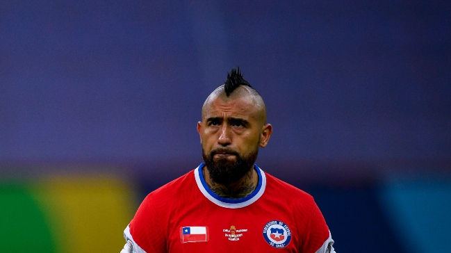 Conmebol anunció millonaria multa por ingreso de peluquero a hotel de la Roja