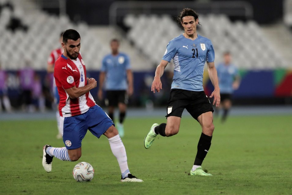Edinson Cavani guió a Uruguay a una importante victoria contra Paraguay en la Copa América