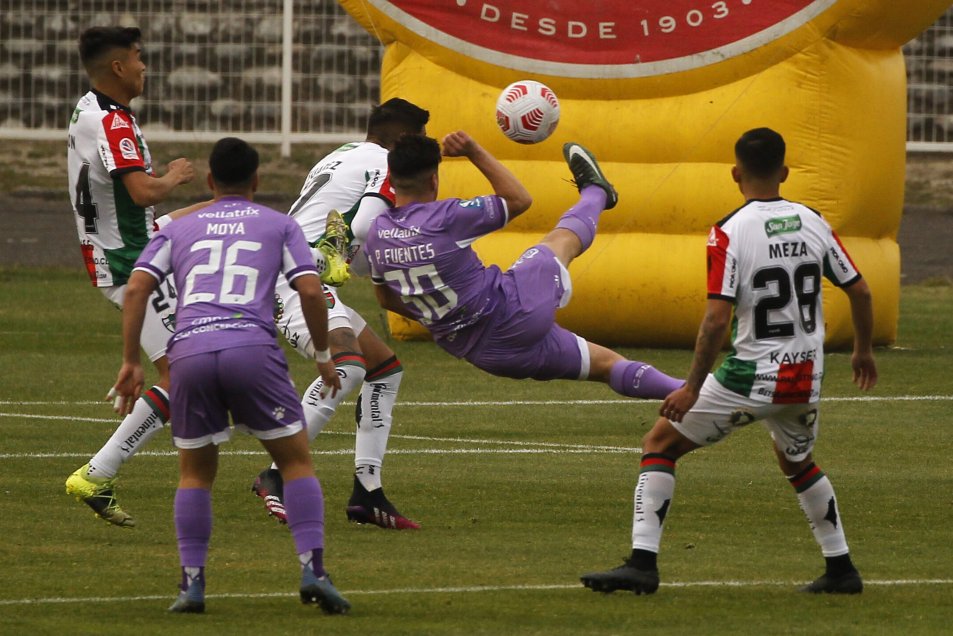 La goleada ante Deportes Concepción que acercó a Palestino a cuartos de la Copa Chile