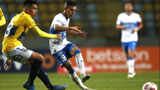 “La Franja”: El empate de la UC en su visita copera a Everton