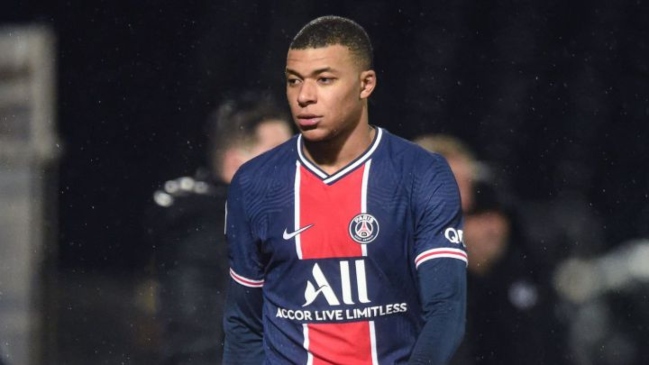 L’Équipe aseguró que Mbappé no se plantea renovar con PSG por el momento