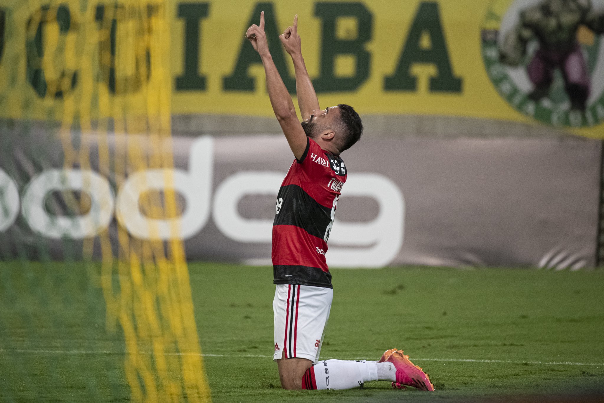 Flamengo derribó a domicilio a Cuiabá y escaló en el Brasileirao