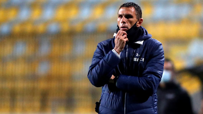 Círculo de Periodistas Deportivos rechazó dichos “denostativos” de Poyet a reportero de ESPN