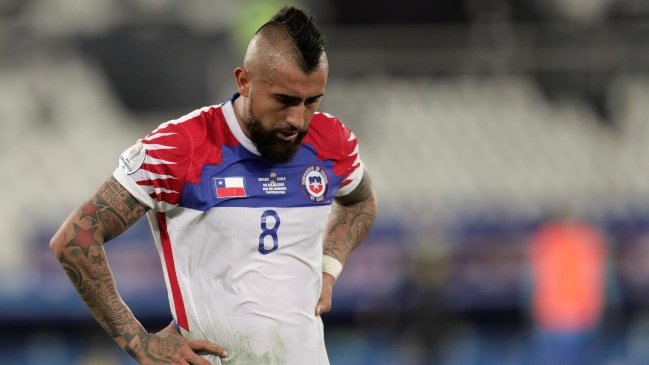 La queja de Arturo Vidal: Se necesitaba un árbitro con pantalones y no que quisiera ser el payasito