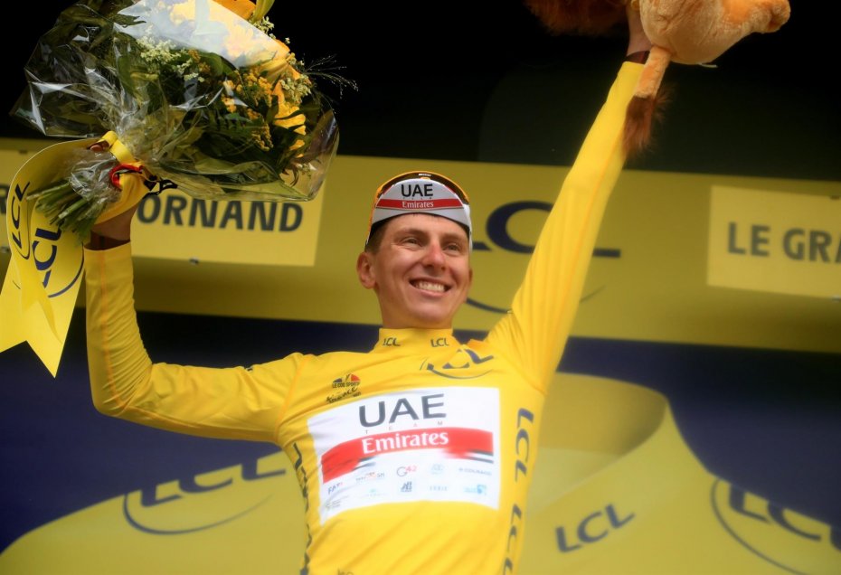 Tadej Pogacar se vistió de amarillo en la primera etapa alpina del Tour 2021
