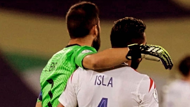 Claudio Bravo: Estos viejos rockeros no se rendirán jamás