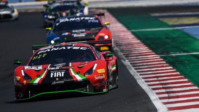 Benjamín Hites estuvo cerca del podio en el GT World Challenge de Misano