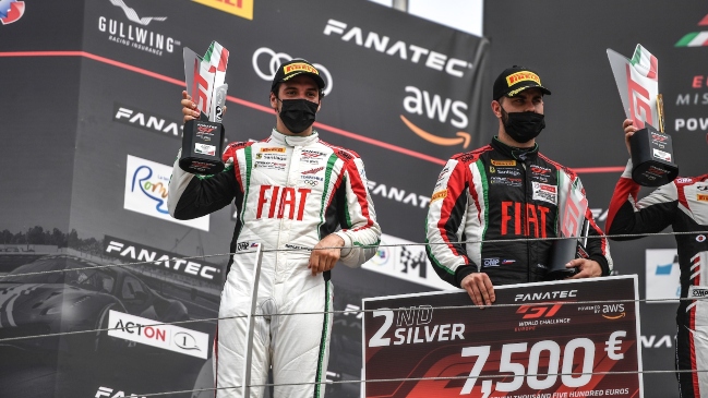 Benjamín Hites logró su primer podio de la temporada en la GT World Challenge