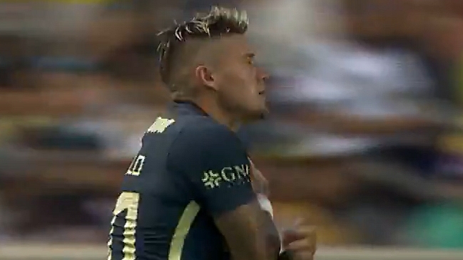 Nicolás Castillo volvió a las canchas en amistoso de América