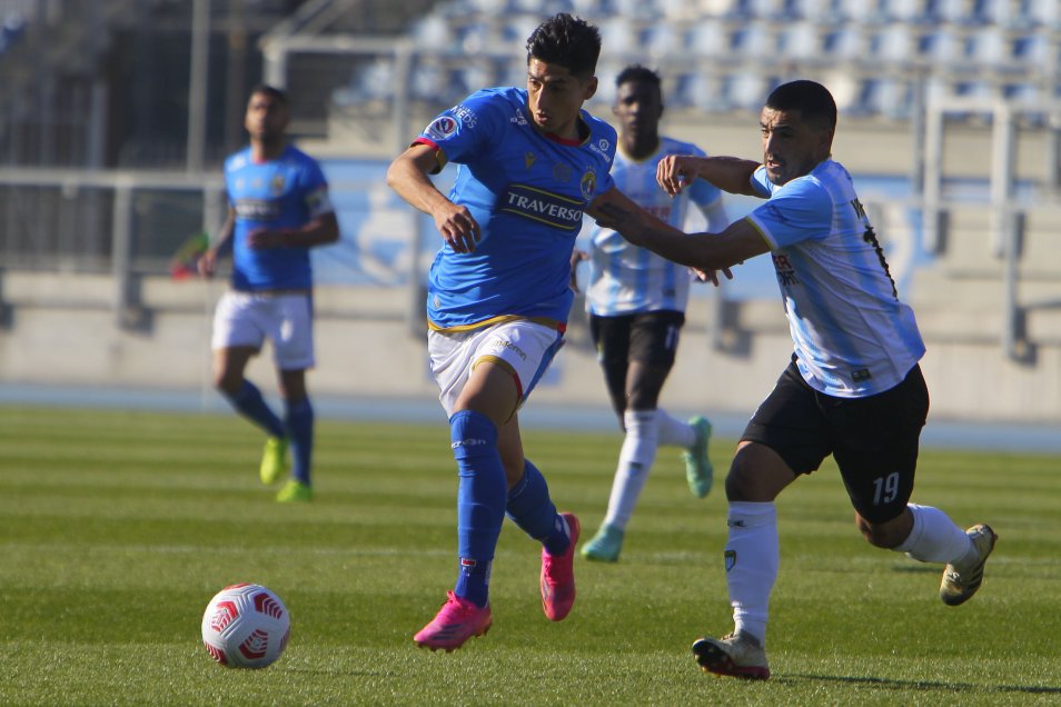 Magallanes evitó la remontada de Audax Italiano y logró clasificar a octavos en Copa Chile