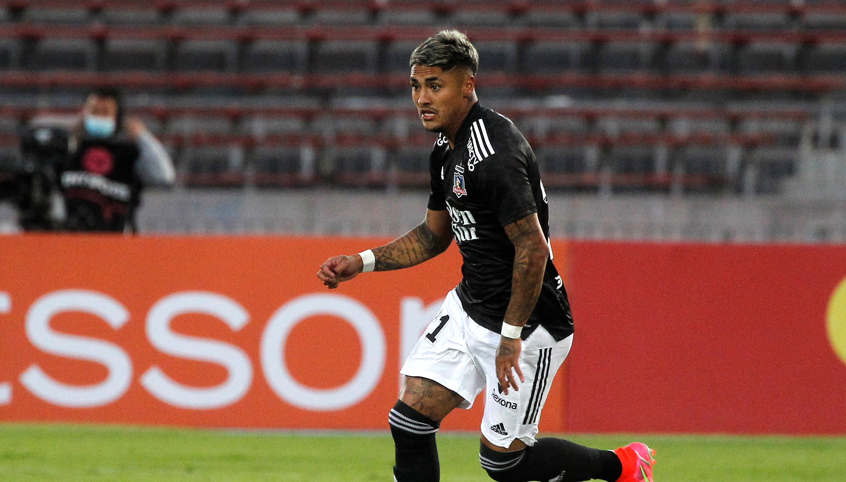 Juan Carlos Gaete deja Colo Colo y es inminente su llegada a préstamo en Cobresal