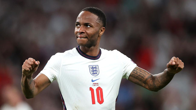 Sterling y el polémico penal ante Dinamarca: Fue clarísimo, entré al área y me tocaron la pierna