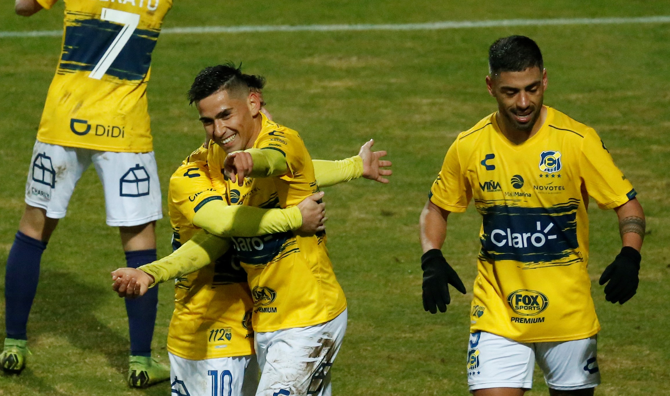 Everton tomó ventaja ante Ñublense en los cuartos de final de la Copa Chile