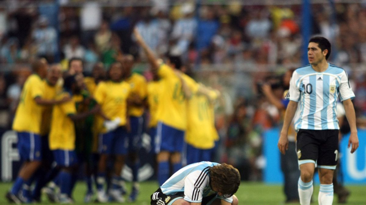 El día que Brasil demolió a la Argentina de Riquelme y Messi en la final de la Copa América 2007