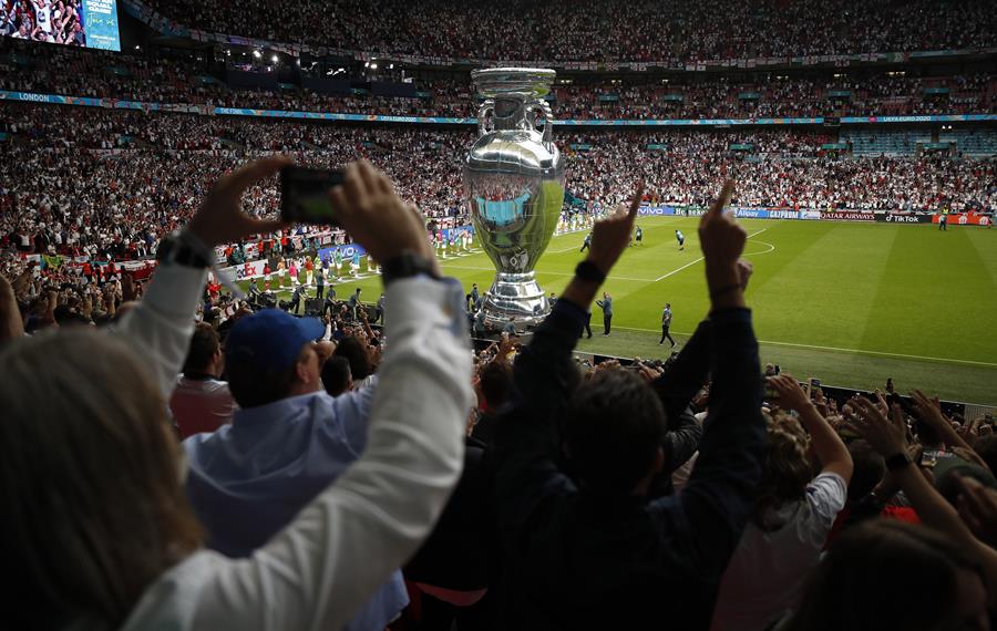 La colorida ceremonia de clausura de la Eurocopa 2020