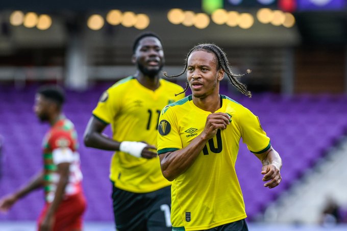 Jamaica derribó a Surinam con dos golazos en la Copa de Oro