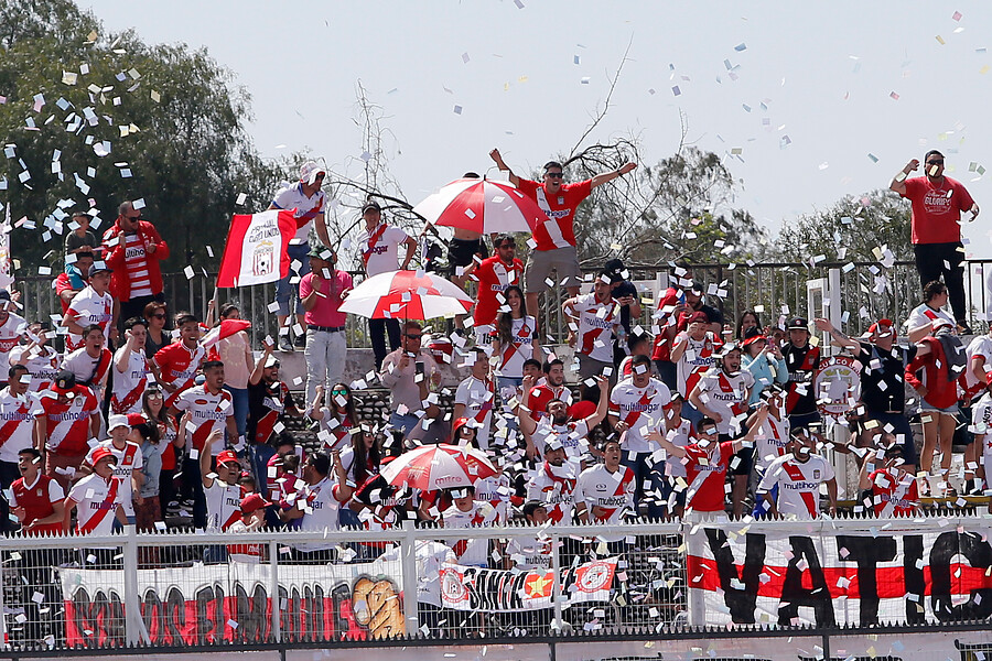 Las dificultades de los clubes para reabrir las puertas de los estadios al público