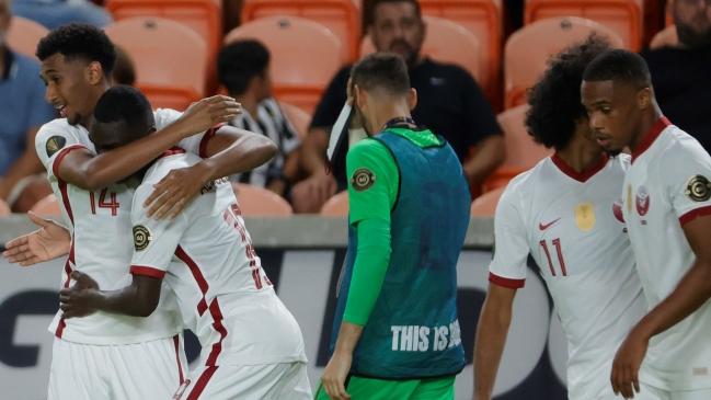 Cinco goles en 15 minutos: El frenético empate de Qatar y Panamá en la Copa de Oro