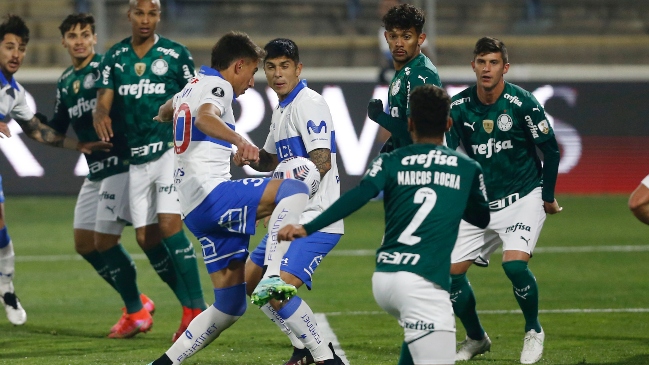 La UC batalló sin éxito en controversial caída ante Palmeiras en la Copa Libertadores