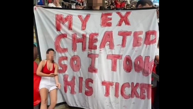 Tiktoker se “vengó” de novio que la engañó y usó su entrada para la final de la Eurocopa