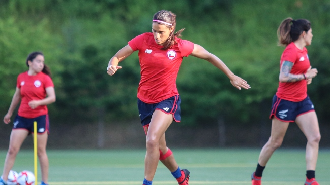 Daniela Zamora: Hemos visto videos de los rivales y esperamos hacer partidos inteligentes