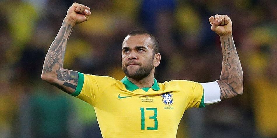 Dani Alves previo al debut con Brasil en Tokio 2020: “Soy como Benjamin Button”