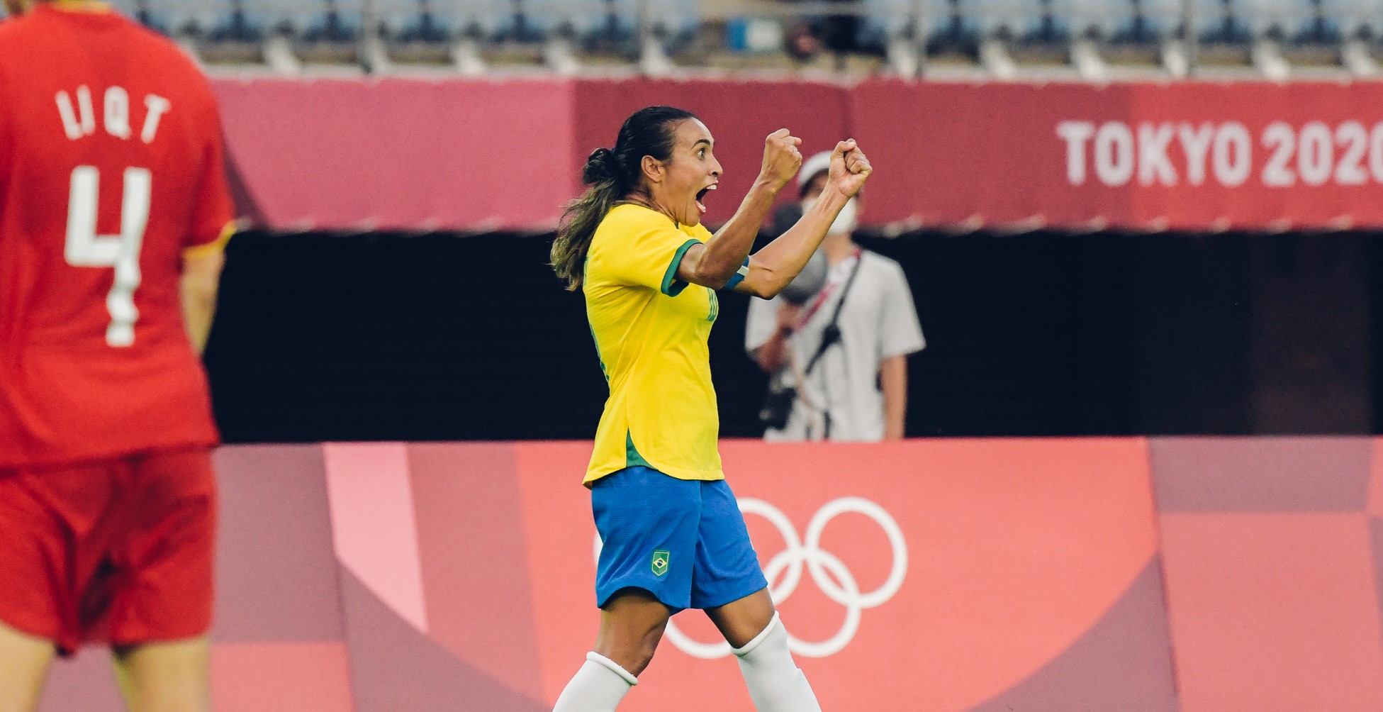 Brasil y Suecia tuvieron sólidos estrenos en el fútbol femenino en Tokio 2020
