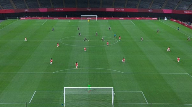 Karen Araya explicó “descoordinación” en protesta contra el racismo antes del duelo con Gran Bretaña