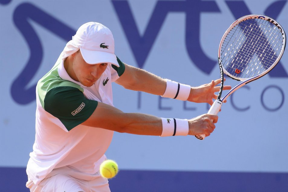 Garin tuvo demoledor estreno en Gstaad a costa de Marc Polmans