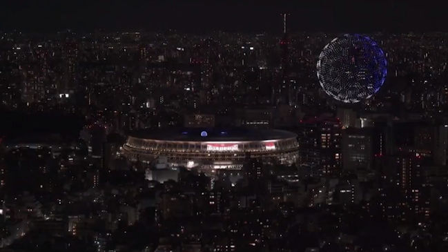 Mirada desde lejos: Drones formaron impresionante imagen de la Tierra en la inauguración de Tokio 2020