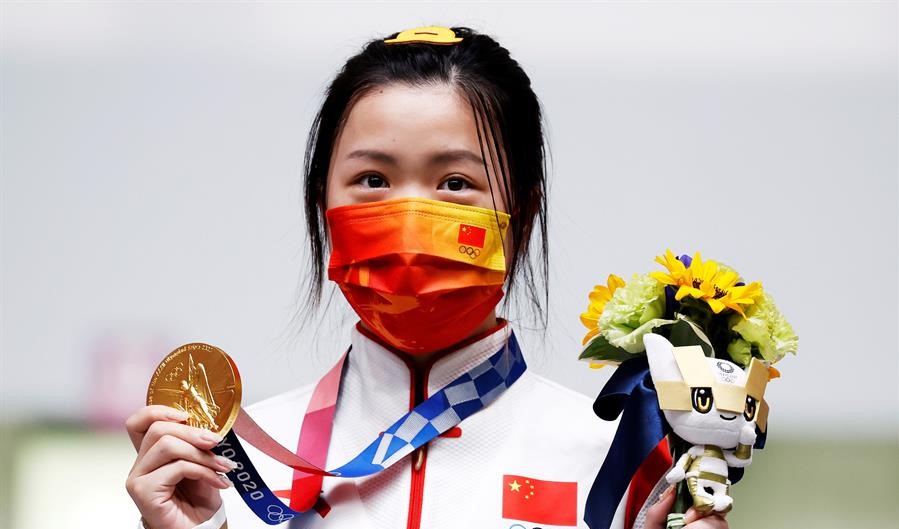 La china Yang Qian se convirtió en la primera campeona olímpica en Tokio 2020