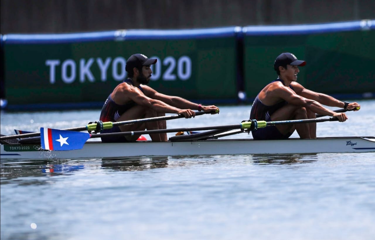 Chilenos César Abaroa y Eber Sanhueza disputarán la Final C en el remo olímpico